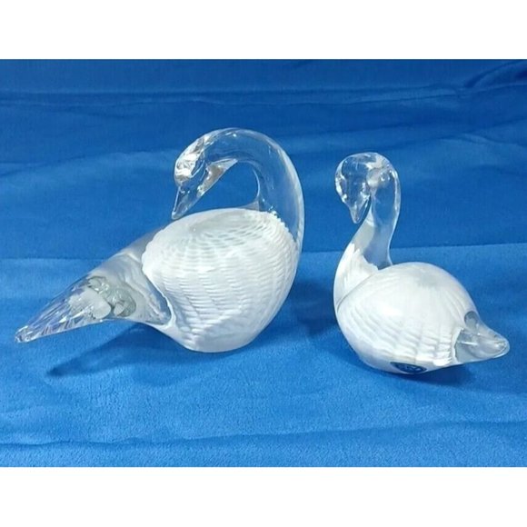 FM Konstglas Other - Pair FM Konstglas Marcolin Ronneby Cased Glass Swan White Feathers Paperweight